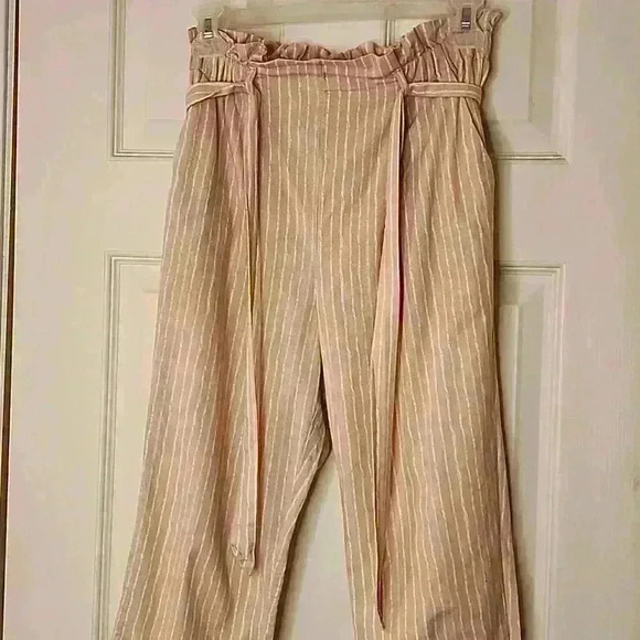 Sienna Sky Pants - Sienna Sky 100% cotton capris size small